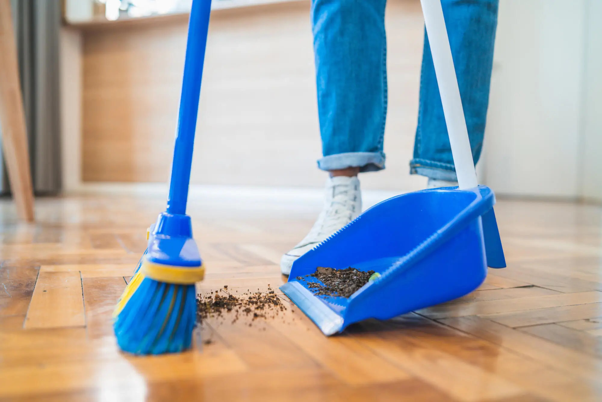 Quick Cleaning Hacks for Efficient Turnovers in Savannah, GA: Saving Time and Energy